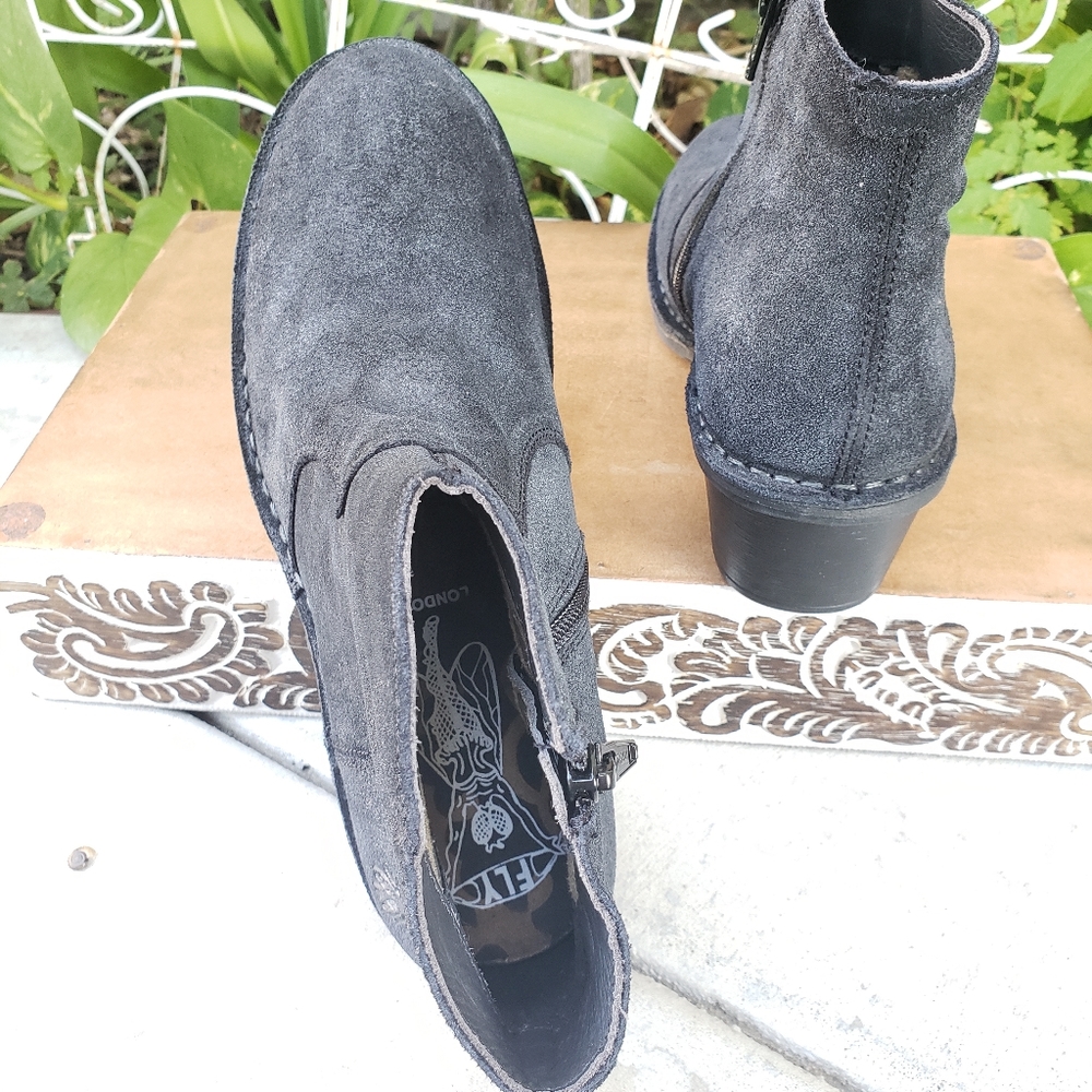 Western Chic Fly London Black Leather Booties - Picture 9 of 9